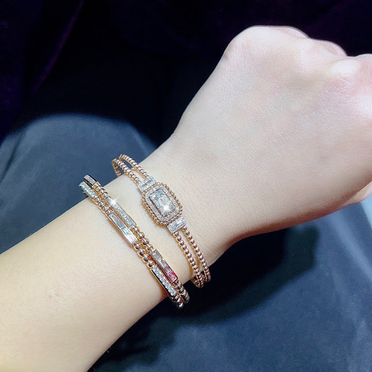 Viella Diamond Bangle in 18K Rose Gold