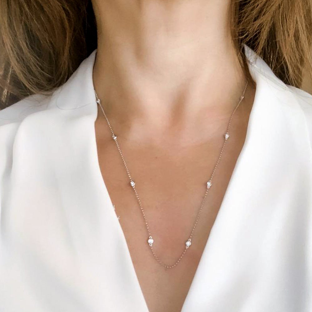 Diamond by the Yard Small Bezel Setting Diamond Necklace in 18k Gold - Kura Jewellery
