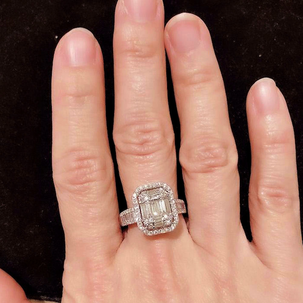 Elizabeth Baguette Diamond Ring in 18K White Gold
