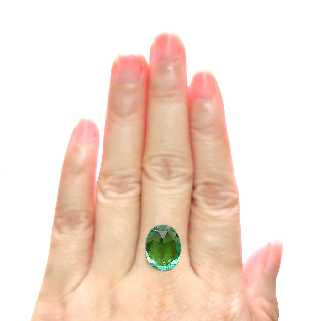 Green Tourmaline 6.85 cts Oval Shaped Precious Gemstone - Kura Jewellery