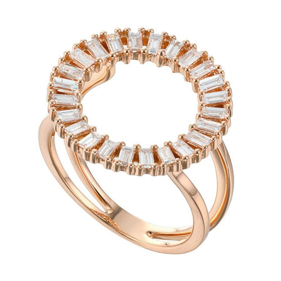 Halo Pavé Baguette Diamonds Ring in 18K Gold - Kura Jewellery