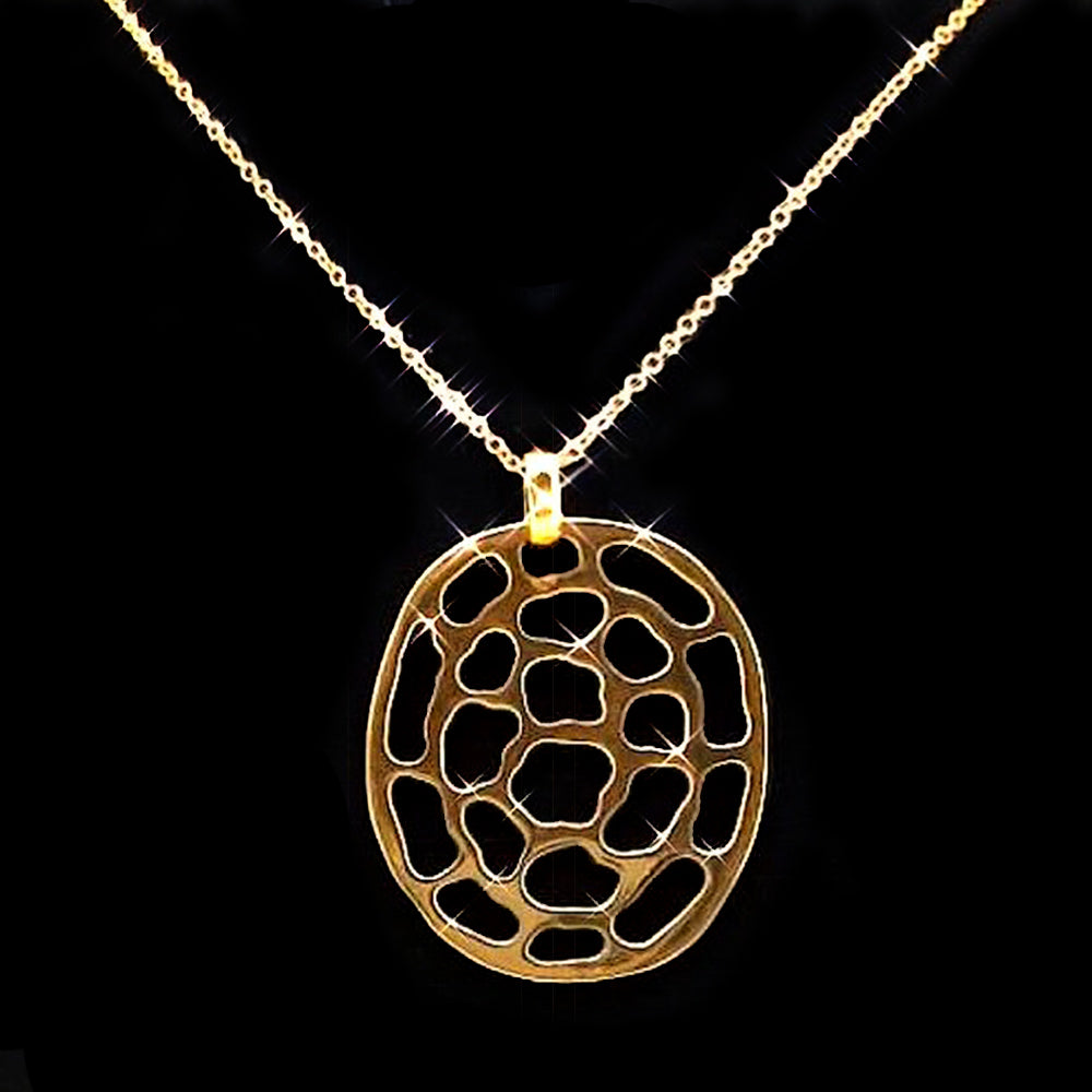 Kura Medium Logo Pendant on Chain Necklace in 18K Gold