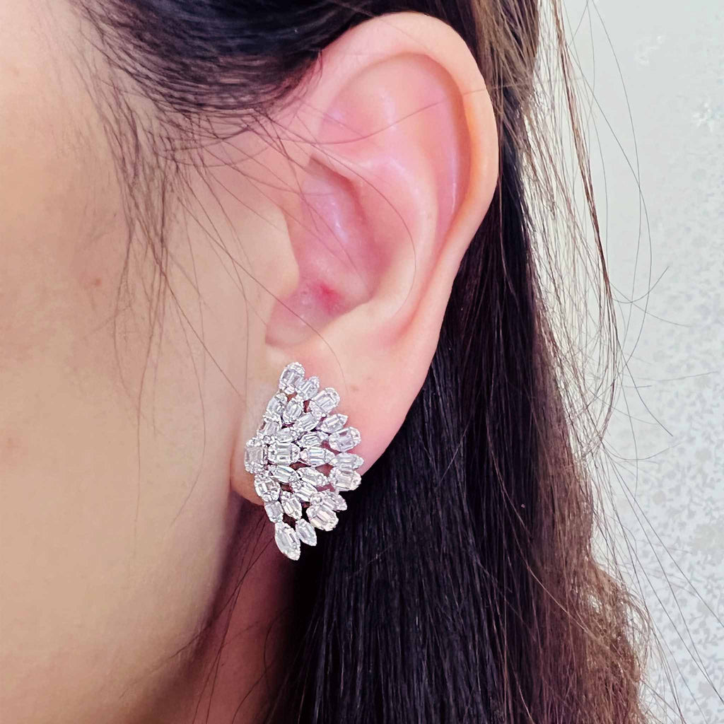 Peacock Diamond Earrings in 18K White Gold - Kura Jewellery