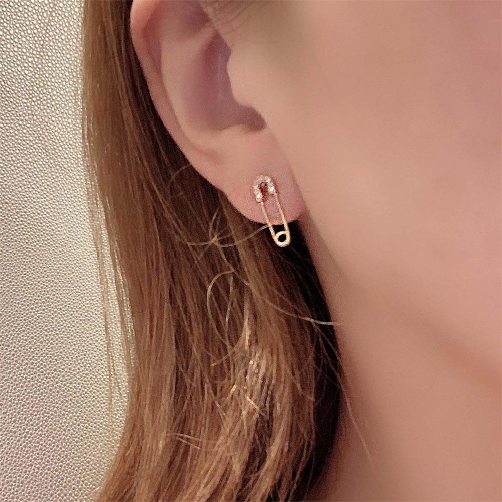 Safety Pin Earrings with Diamonds in 18K Rose Gold - Kura Jewellery