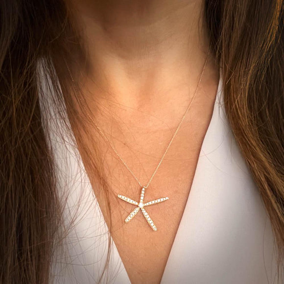 Starfish Pendant on Chain with Diamonds in 18K Yellow Gold - Kura Jewellery